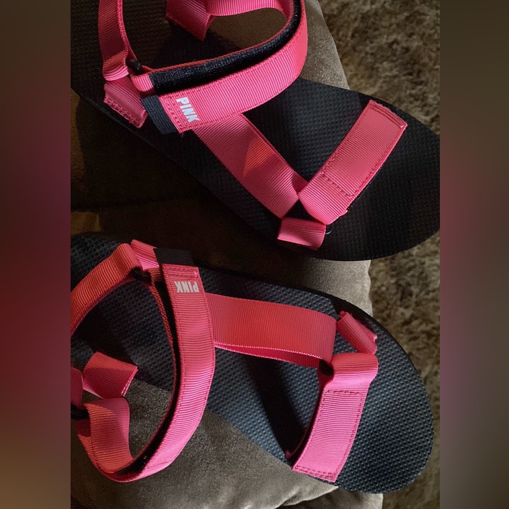 Victoria’s Secret Pink Sandals